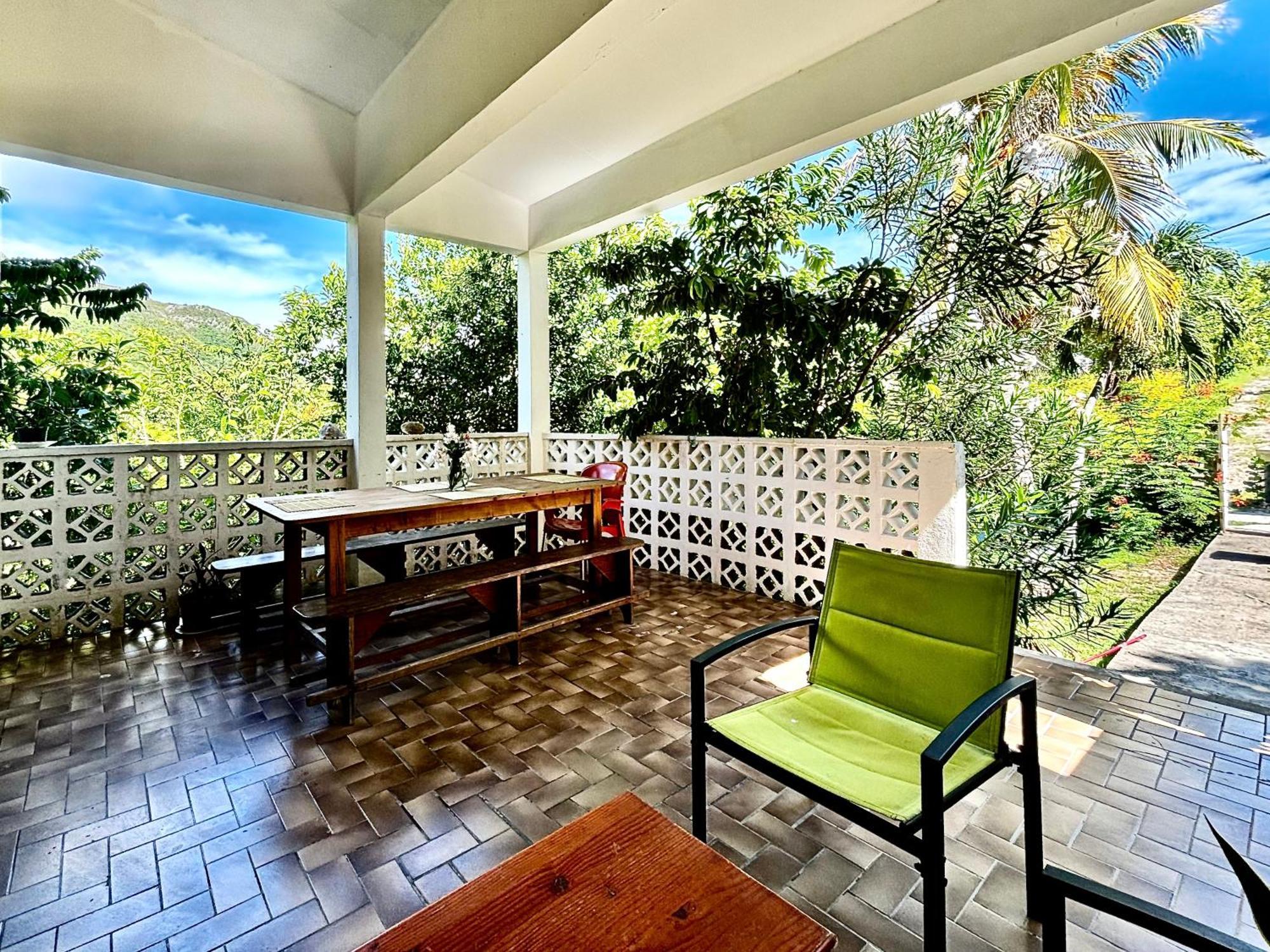 Appartement <CASA COLIBRI> La Désirade à Les Galets Extérieur photo